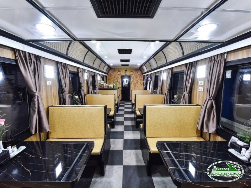 Tàu Hà Nội Đà Nẵng