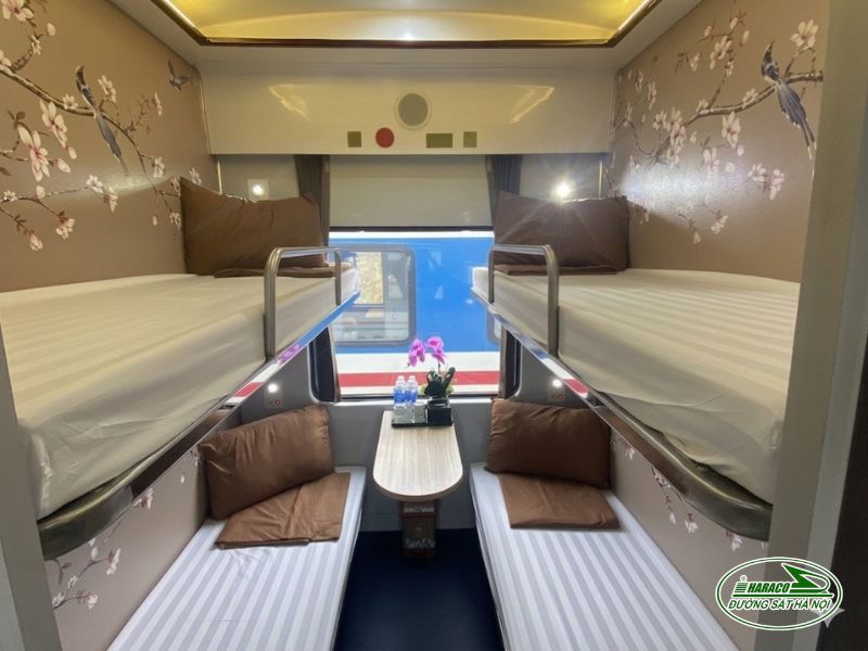 Tàu Hà Nội Đà Nẵng