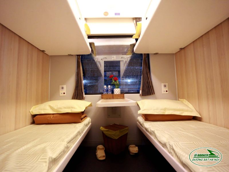 Tàu Hà Nội Đà Nẵng