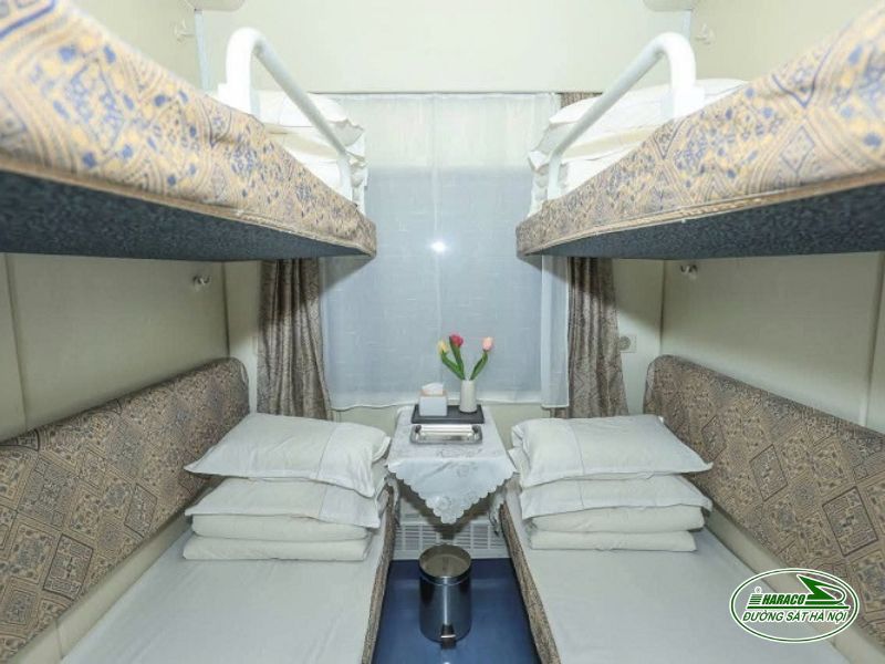 Tàu Hà Nội Đồng Hới