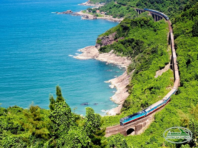 Tàu Hà Nội Huế Tàu Hà Nội Huế