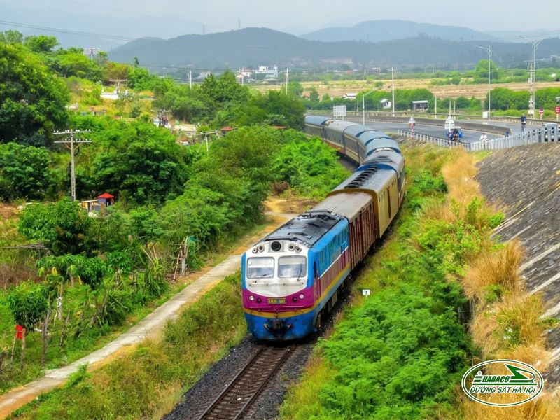 Tàu Hà Nội Huế Tàu Hà Nội Huế