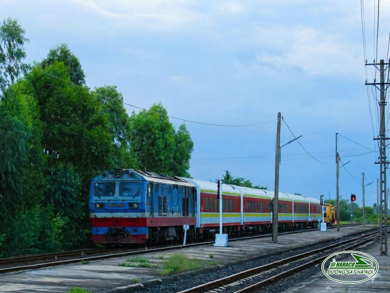 Tàu Hà Nội Quảng Ngãi