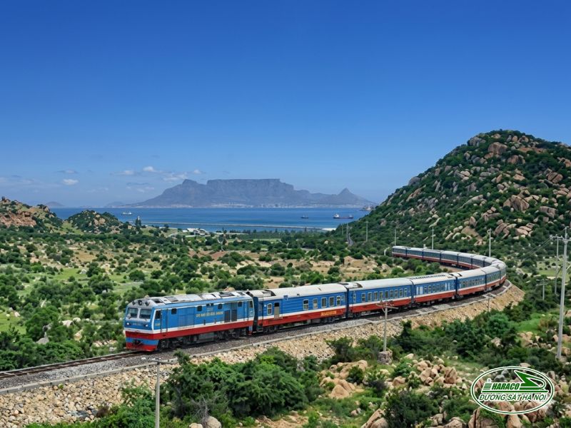 Tàu Hà Nội Quảng Ngãi