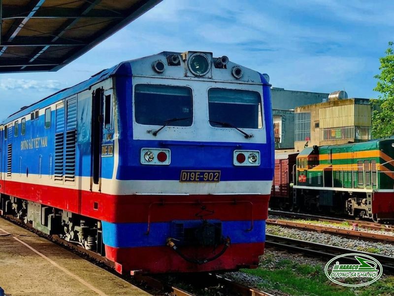 Tàu Hà Nội Quy Nhơn