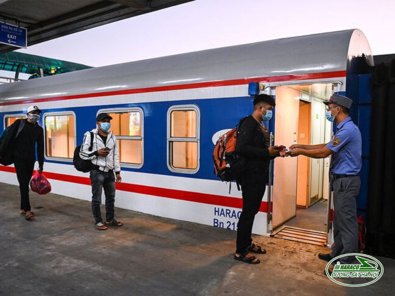 Tàu Hà Nội Sài Gòn Tàu Hà Nội Sài Gòn