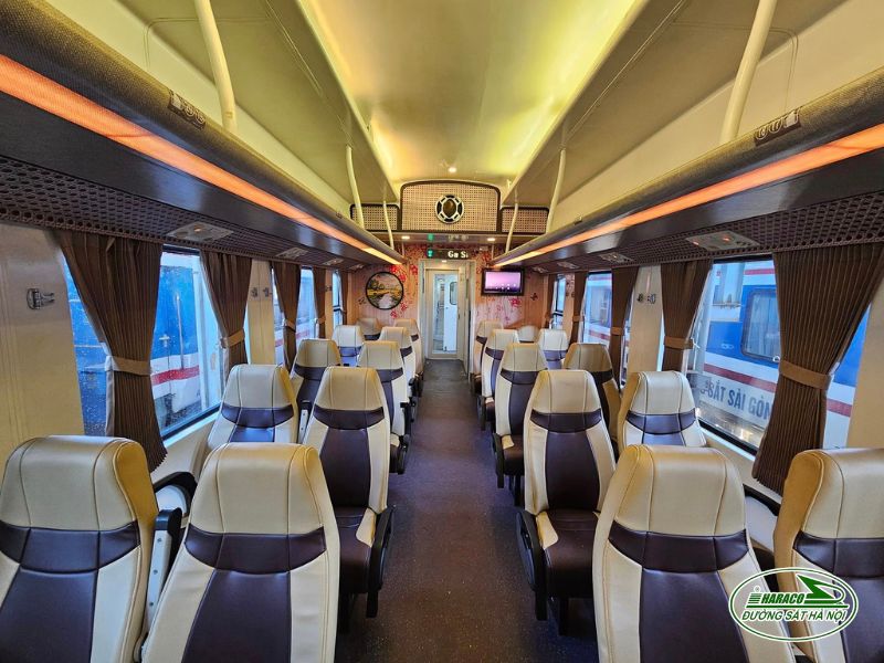 Tàu Hà Nội Tuy Hòa