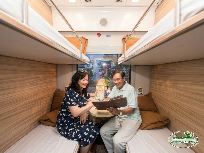 Tàu Hà Nội Tuy Hòa