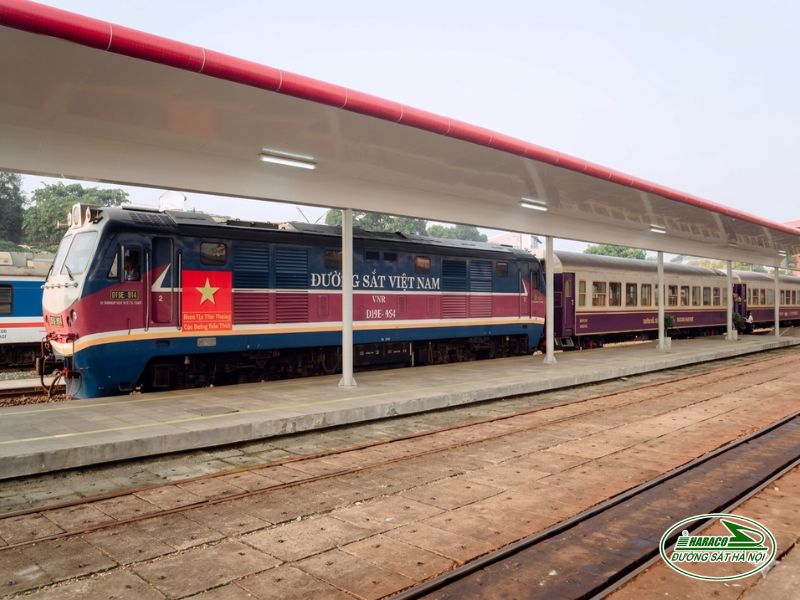 Tàu Ninh Bình Diêu Trì