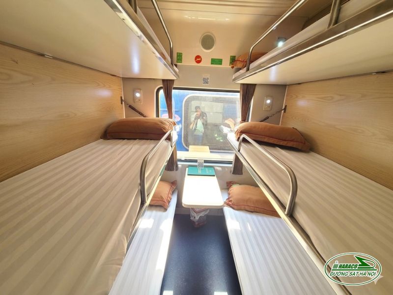 Tàu Ninh Bình Đồng Hới