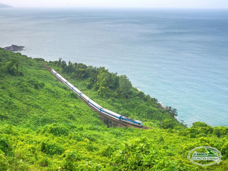 Tàu Ninh Bình Đồng Hới