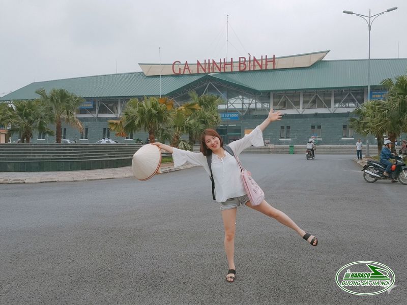 Tàu Ninh Bình Hà Nội