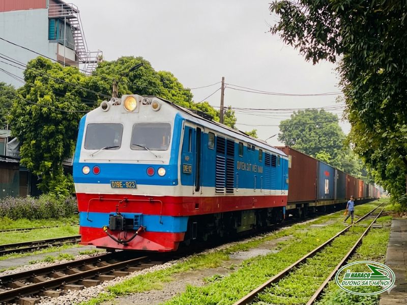 Tàu Ninh Bình Nha Trang