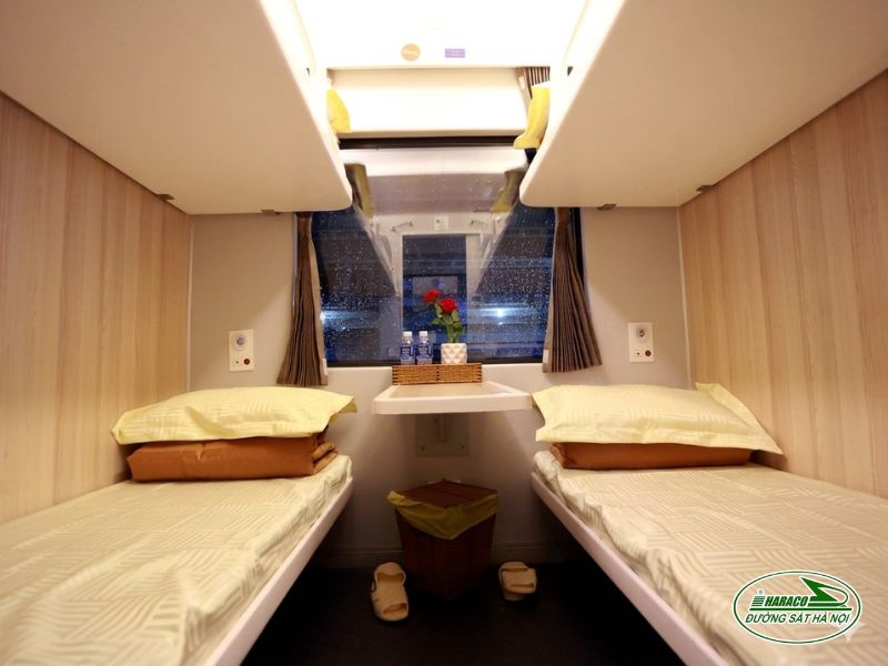 Tàu Ninh Bình Nha Trang