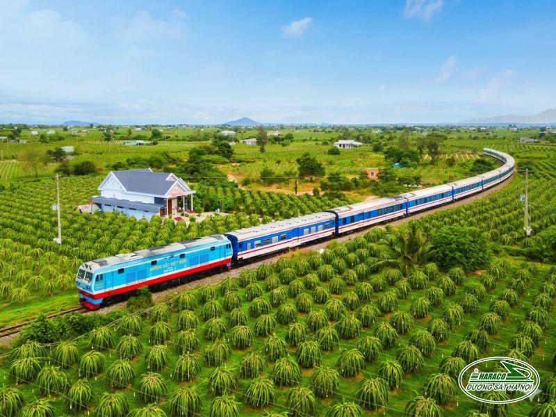 Tàu Ninh Bình Tuy Hòa