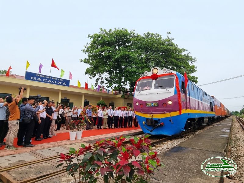 Tàu Ninh Bình Tuy Hòa