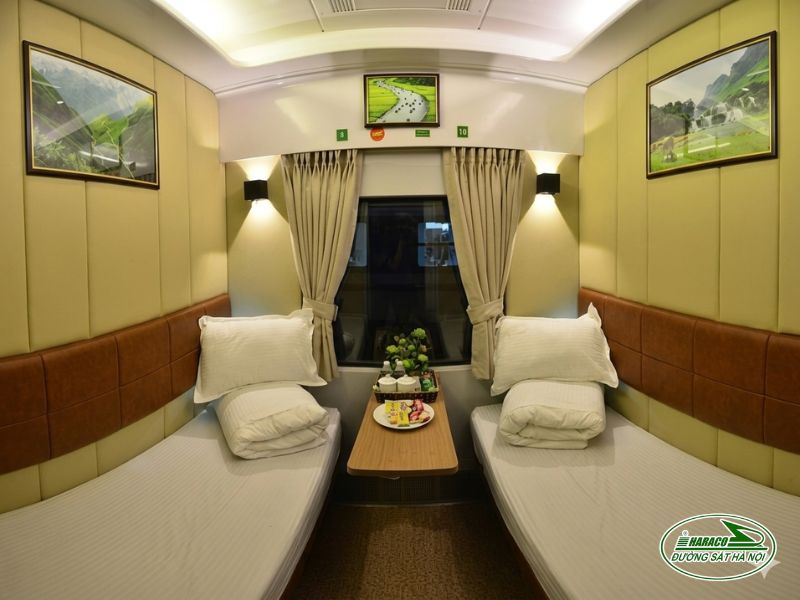 Tàu Sài Gòn Hà Nội
