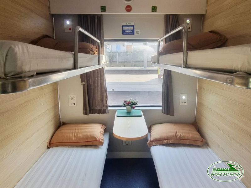 Tàu Sài Gòn Hà Nội