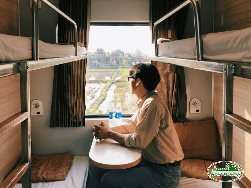 Tàu Sài Gòn Hà Nội