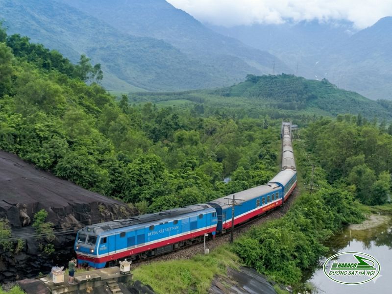 Tàu Sài Gòn Nam Định