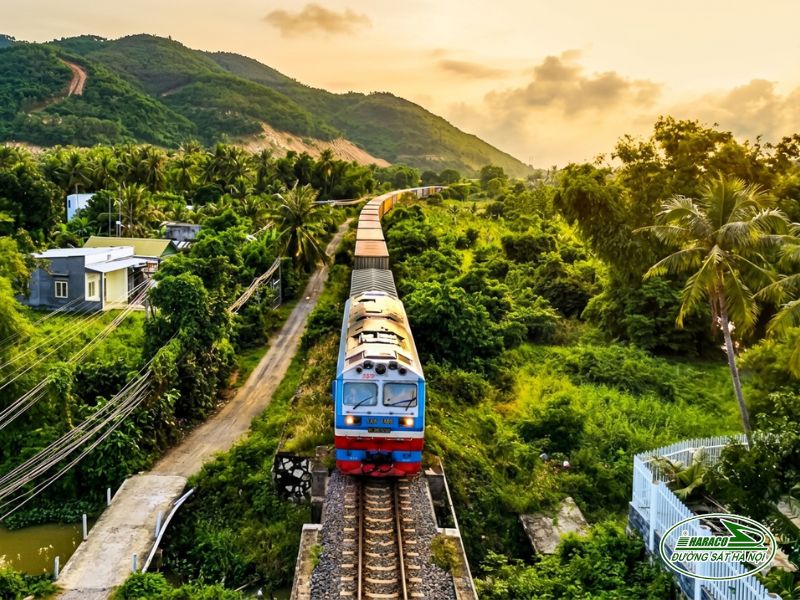 Tàu Sài Gòn Thanh Hóa