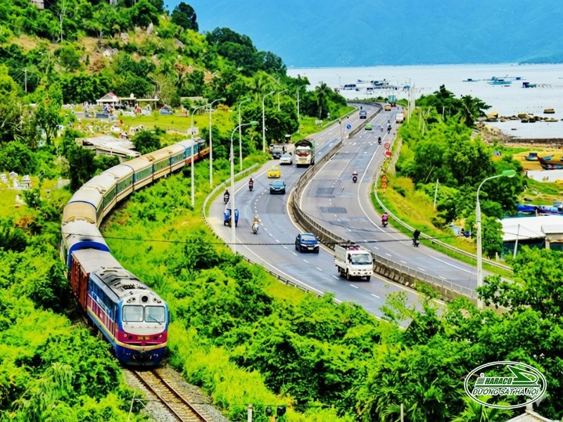 Tàu Sài Gòn Tháp Chàm